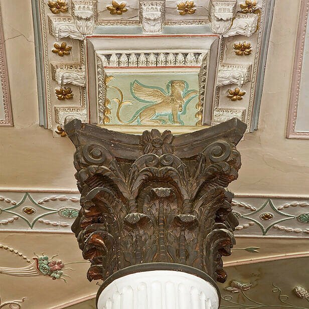 Neo-classical plaster ceiling